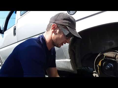 Видео: Фиат Скудо замена ступицы