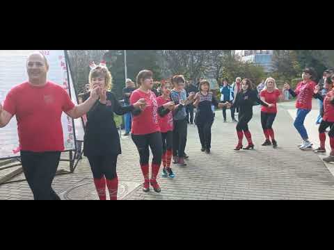 Видео: Момчиловско хоро