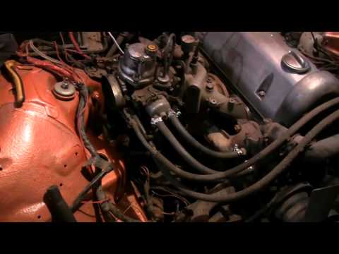 Видео: Mercedes restoration w123 видео 87 запуск двигателя