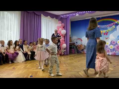 Видео: Выпускной подготовительной группы «Ромашка»