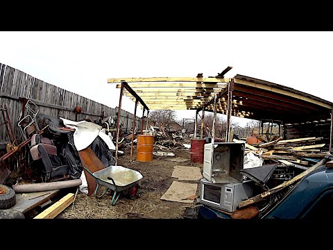 Видео: Строю самый дешёвый гараж-мастерскую с навесом.
