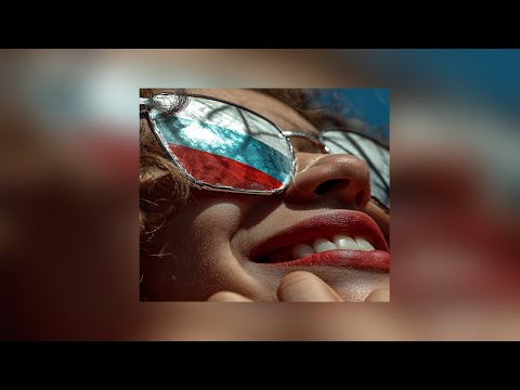 Видео: Одна страна — одна семья | Русские хиты - слушать онлайн!