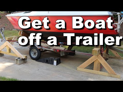 Видео: Безопасное извлечение лодки из прицепа на суше