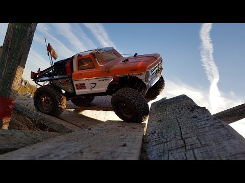 Видео: TRAXXAS TRX4 СЛИВАЕТ на соревах. Axial за 80 тыс, CrossRC и Vattera ... Часть 3