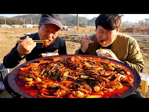 Видео: Лучшее блюдо из курицы, которое похвалил мой отец! - Кулинарное шоу Мукбанг.