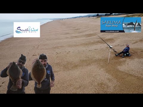 Видео: Ловлю камбалу на пляже Чесил 👊🏻