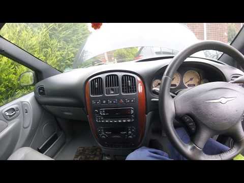 Видео: Why the Chrysler Dodge rear window washer does not work /  не работает  омыватель стекла Chrysler