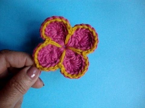 Видео: Как связать крючком цветок Урок  35 How to crochet flower