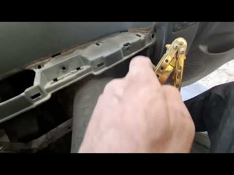 Видео: Hyundai Porter замена радиатор пачка 