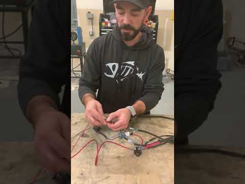 Видео: Устранение неисправностей Mercury Trim