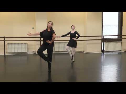 Видео: Венгерский академический танец (Адажио)