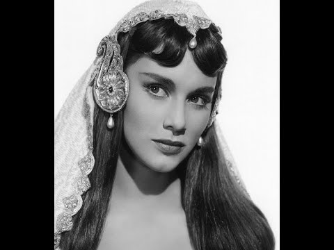 Видео: МАТЬ РОМИНЫ ПАУЭР -  НЕ МЕНЕЕ ЗНАМЕНИТАЯ ЛИНДА КРИСТИАН.