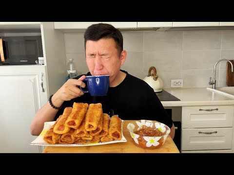 Видео: МУКБАНГ ПРО ШКОЛУ😎 СОСИСКИ В ТЕСТЕ Mukbang не асмр #мукбанг #сосискавтесте 