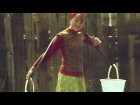 Видео: Һыу буйынан Әсәй ҡайтып килә (Ҡарт өләсәйем иҫтәлегенә) Руслан Газизов