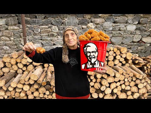 Видео: ТАК ХРУСТЯЩИЙ! Бабушка Роуз готовит особые крылышки KFC по рецепту