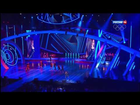 Видео: Нюша - Наедине, Песня года - 2013, 01.01.14