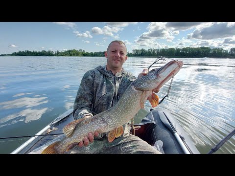 Видео: Отлично открыли сезон на реке Белая! Масады!