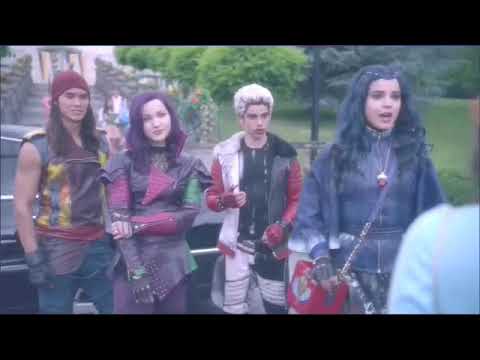 Видео: Бен & Мэл |Наследники| Егор Крид - Не могу..