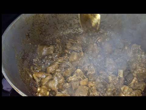 Видео: Утка в соусе «Трини Карри» и роти «Дхалпури» 🇹🇹🔥 | Лучшее сочетание карибских блюд!