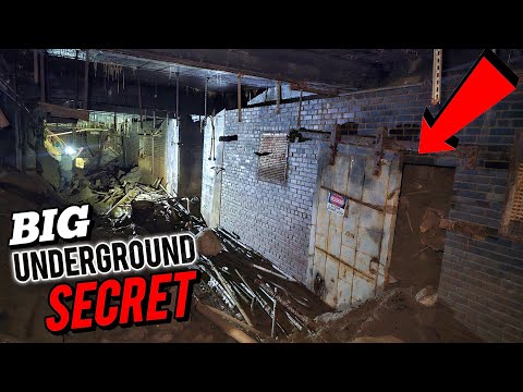 Видео: СХОДЯ С УМА, ПОСЛЕ ТОГО, КАК ВОРОТА ВЫБРОСИЛА МЕНЯ СЮДА!!