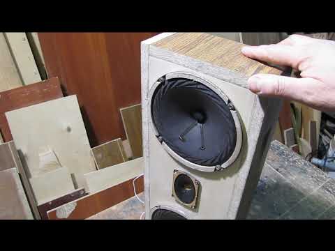 Видео: Сравнение двух СЧ секций на простых динамиках.