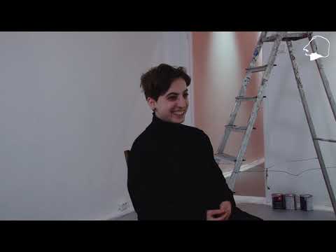 Видео: Интервью с Венерой Казаковой в рамках выставки «Острова»