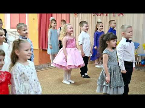 Видео: Волшебство 8 Марта: Утренник в Выпускной Группе Детского Сада!