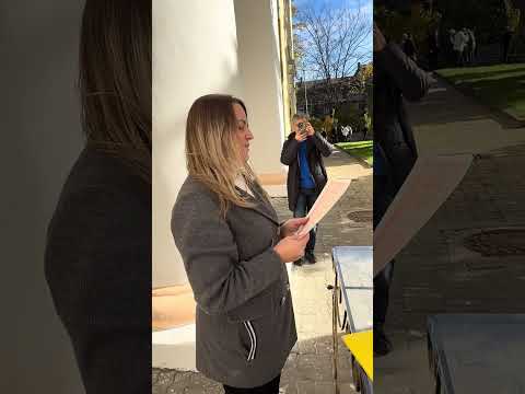 Видео: Розписка Галини . На одну сімʼю стало більше 