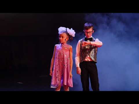 Видео: ТТ ГОЛЛИВУД - "Новые ГОДНЫЕ приключения Маши и Вити"