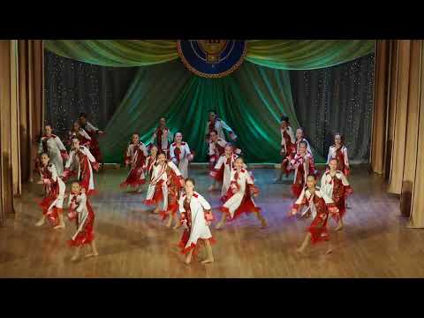 Видео: "Девицы - красавицы"