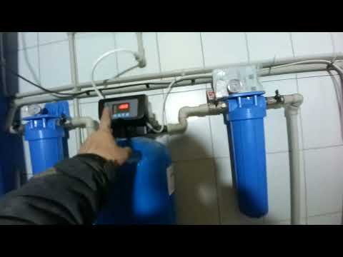 Видео: Встановлення системи зворотного осмосу промислового типу.