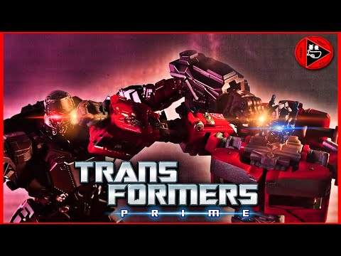 Видео: Оптимус Прайм против Мегатрона - Transformers Prime | StopMotion