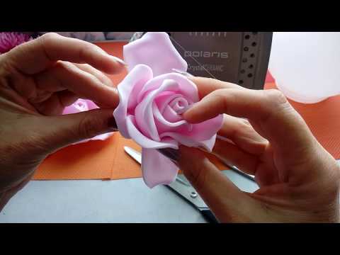 Видео: Маленькие розочки из фоамирана| 🌹Бесплатный мини мастер- класс✂| Для начинающих