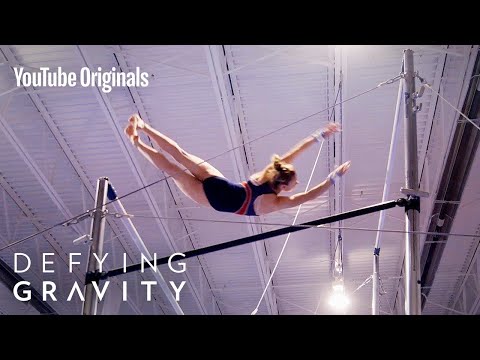 Видео: Разновысокие Брусья: Самое Близкое к Полету