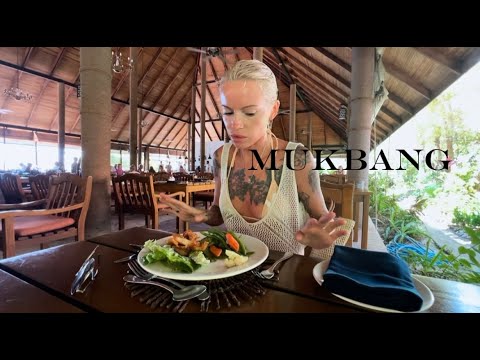 Видео: Lunch menu Medhuhufushi Island Resort Mukbang В столовую как на подиум 💃🏼Веганское меню