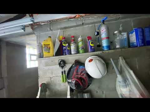 Видео: Крашу стол убираюсь в гараже готовою дом к сдаче в аренду