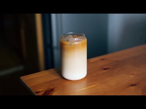 Видео: Колд брю: что это и с чем едят | Cold brew