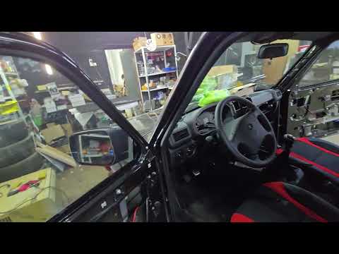 Видео: Лада Нива спорт. Особенности шумоизоляции руского автопрома