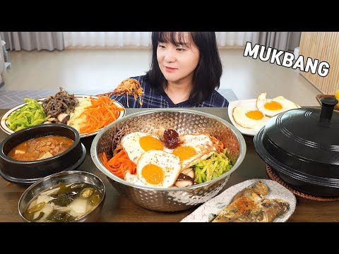 Видео: Вкусный мукбанг: овощной пибимпап и тушеное мясо чонгукчжан из говядины!