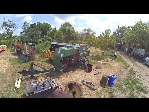 Видео: Ломаем пресс John Deere - 342 конкуренту