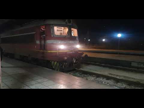 Видео: БВ 3636 ,Варна-Карлово-София,потегля от начална гара.