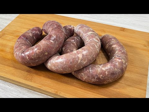 Видео: Это самая вкусная домашняя колбаса, которую я когда-либо ела! Просто и вкусно!