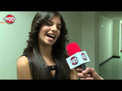 Видео: Дивна: "Готов ли си за мен" ме представя в нова светлина