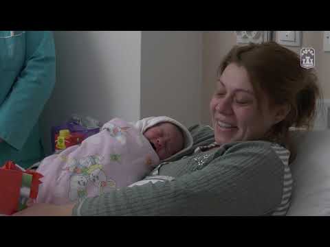 Видео: Првото новороденче во Прилеп во 2021 година е женско