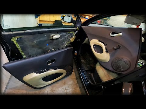 Видео: Снимаем дверные карты передних/задних дверей Nissan Micra 2002-2010год