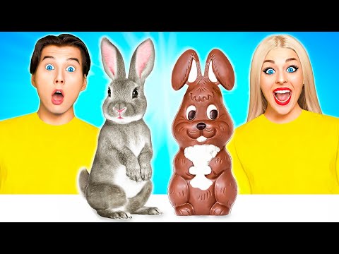 Видео: Челлендж. Шоколадная еда vs Настоящая еда | Битвы с едой от Choco DO