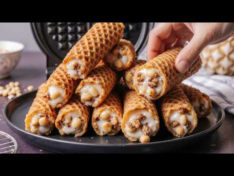 Видео: 3 рецепта вафель в старой вафельнице 🧇✨ Трубочки со сгущенкой 🥛 и соленые вафли 🧀