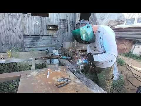 Видео: Избушка на курьих ножках светильник