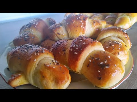 Видео: Кифли със сирене и мармалад