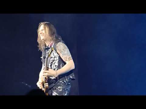 Видео: Кипелов - Соло Молчанова Саратов, 16 марта 2025